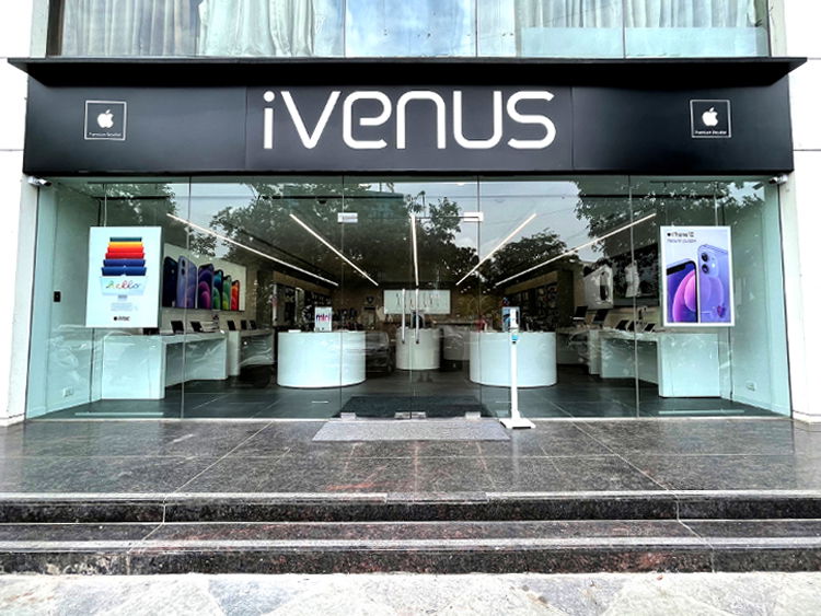 Apple Authorised Service Center Surat | Apple IOS Iservice Station Near